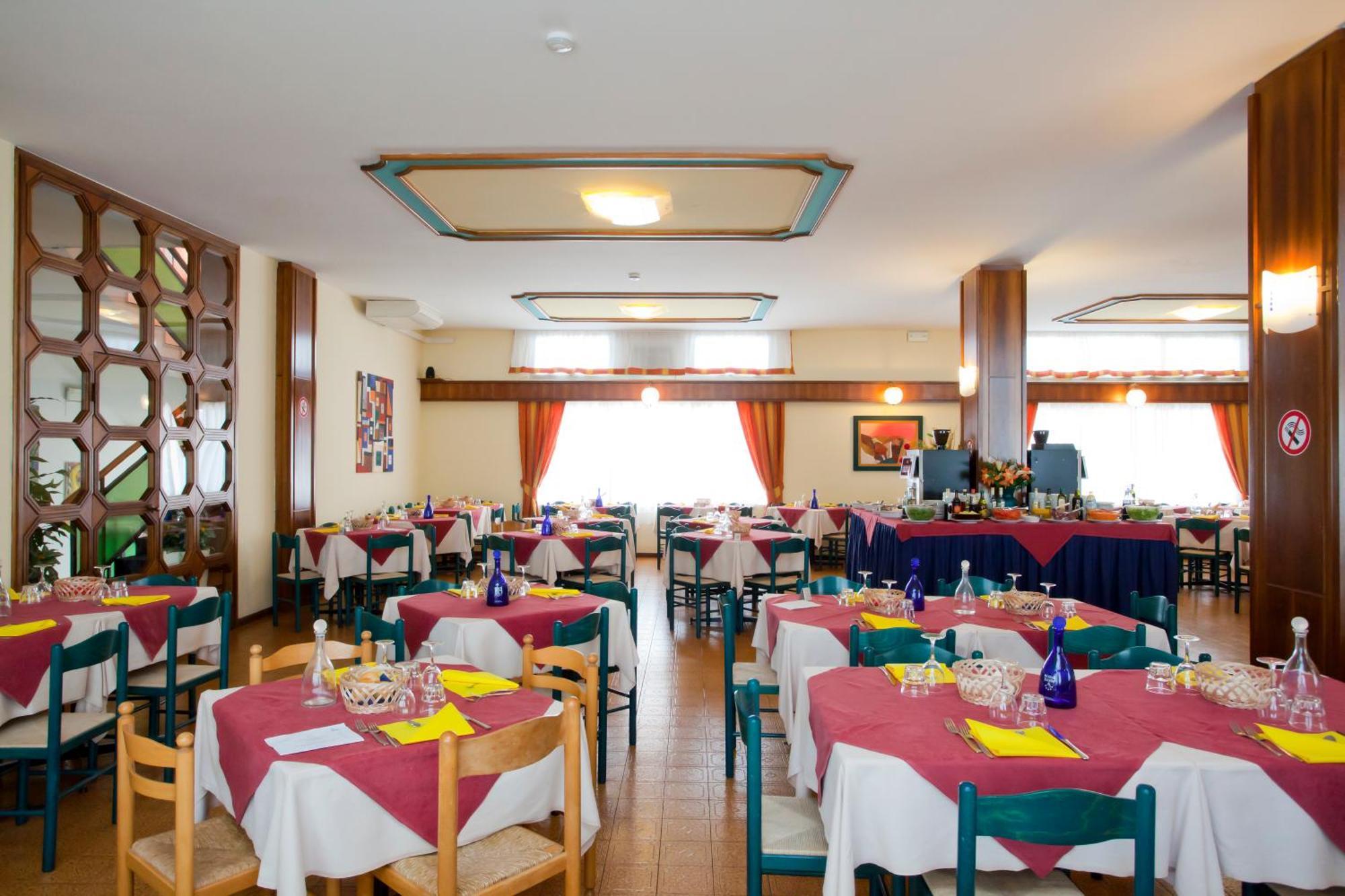 Hotel Bettina Lido di Jesolo Dış mekan fotoğraf